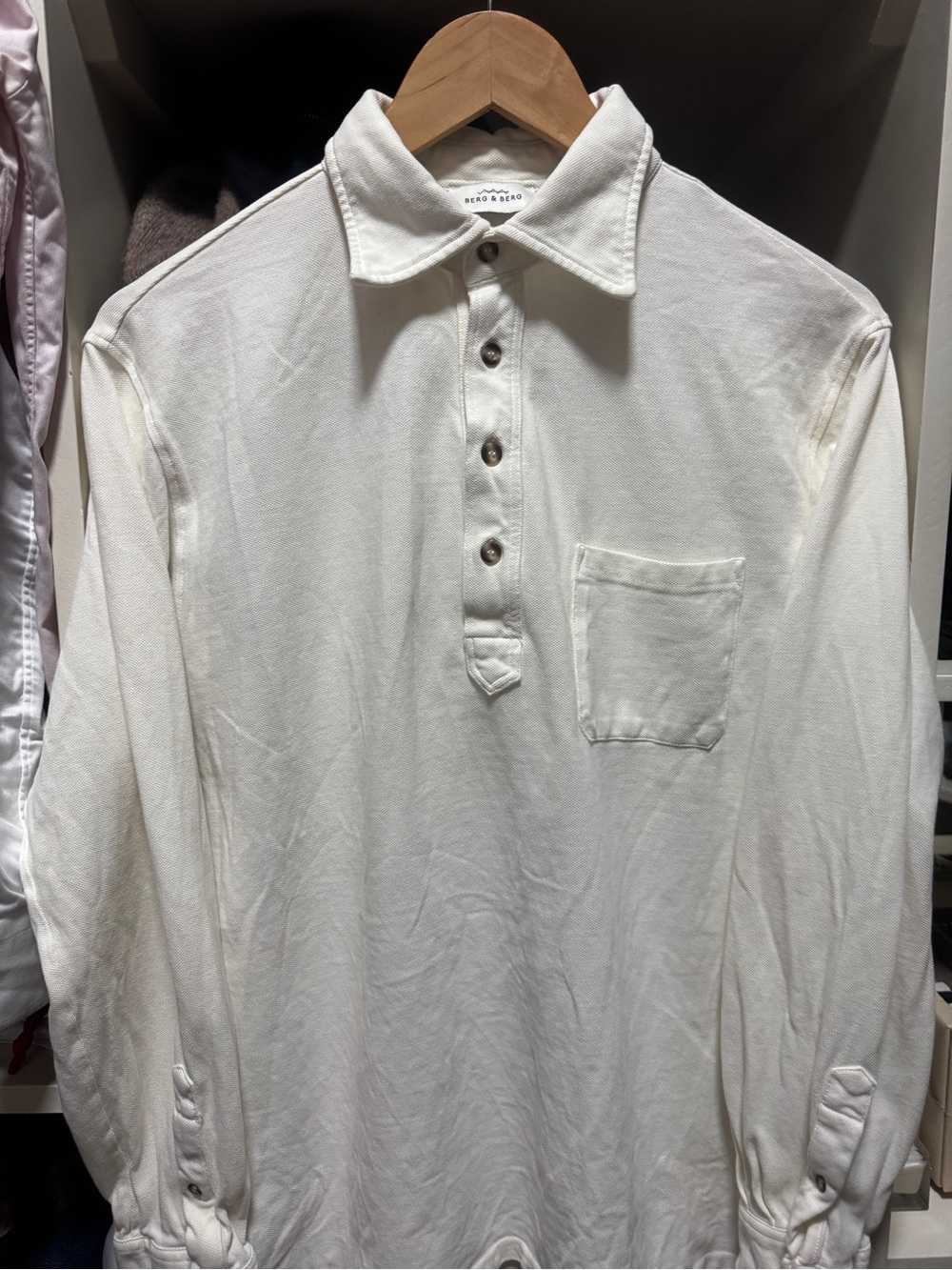 Berg and Berg Men's Cream Long-Sleeve Polo Shirt with Chest Pocket